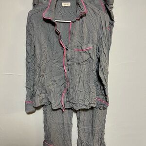 Aerie Charcoal Lounge Set